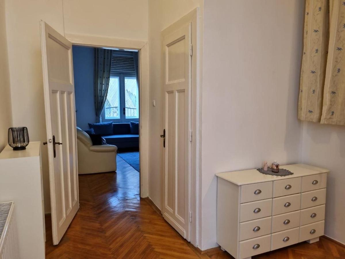 Apex Apartment Budapest Extérieur photo
